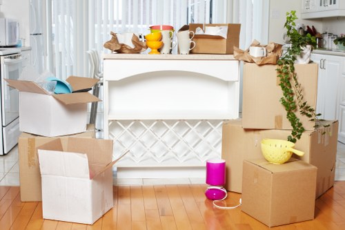 Movers handling furniture with care near St Margarets homes