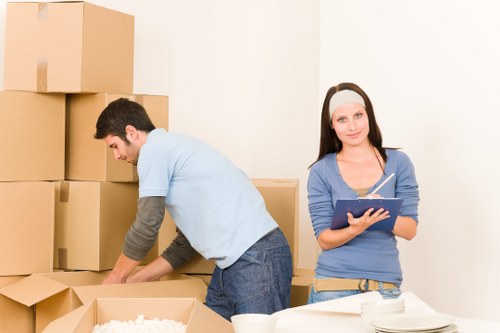 St Margarets moving van service for residential and office moves