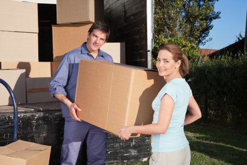 Accepted payment methods for Man With Van Stmargarets including card and PayPal